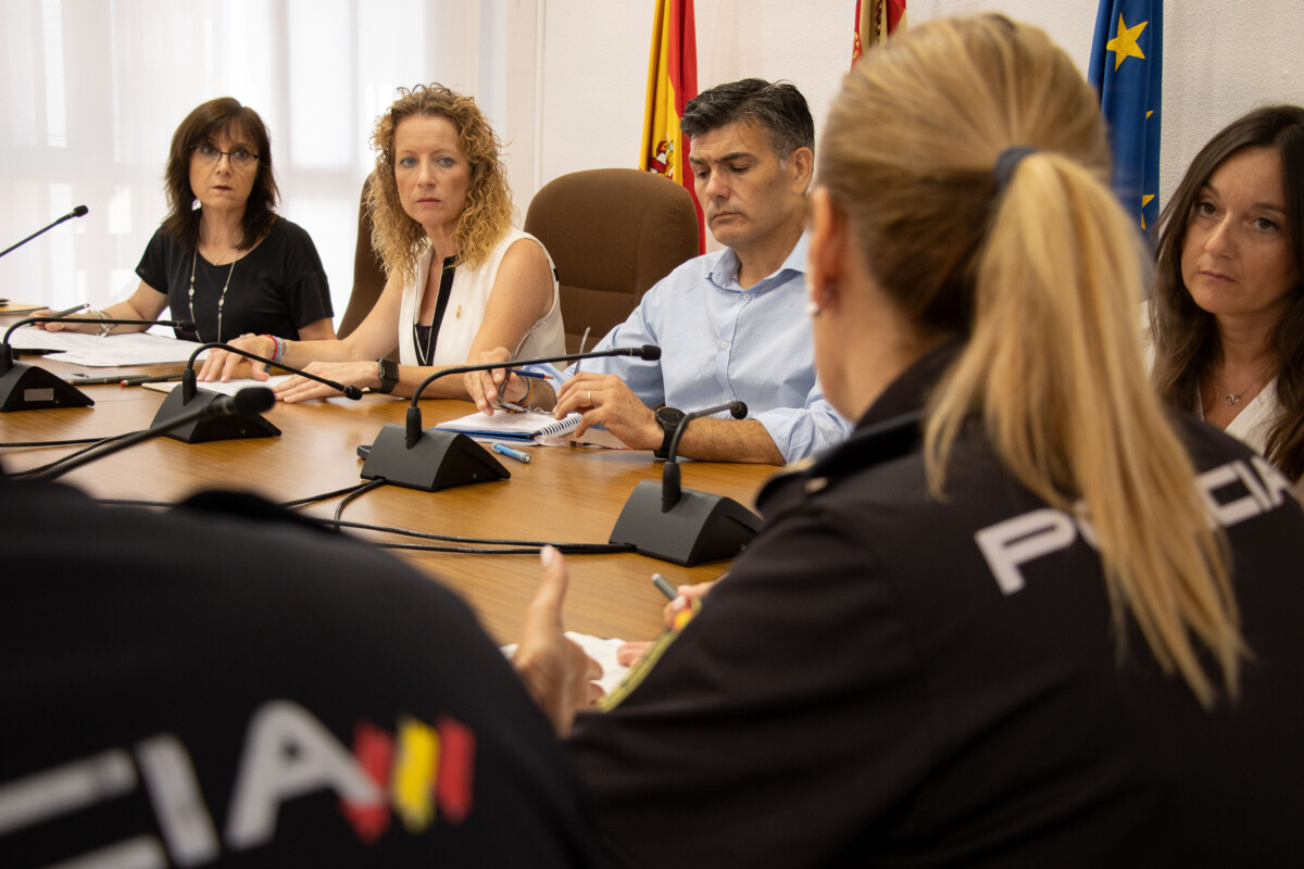 reunión dispositivo seguridad fiestas Xirivella